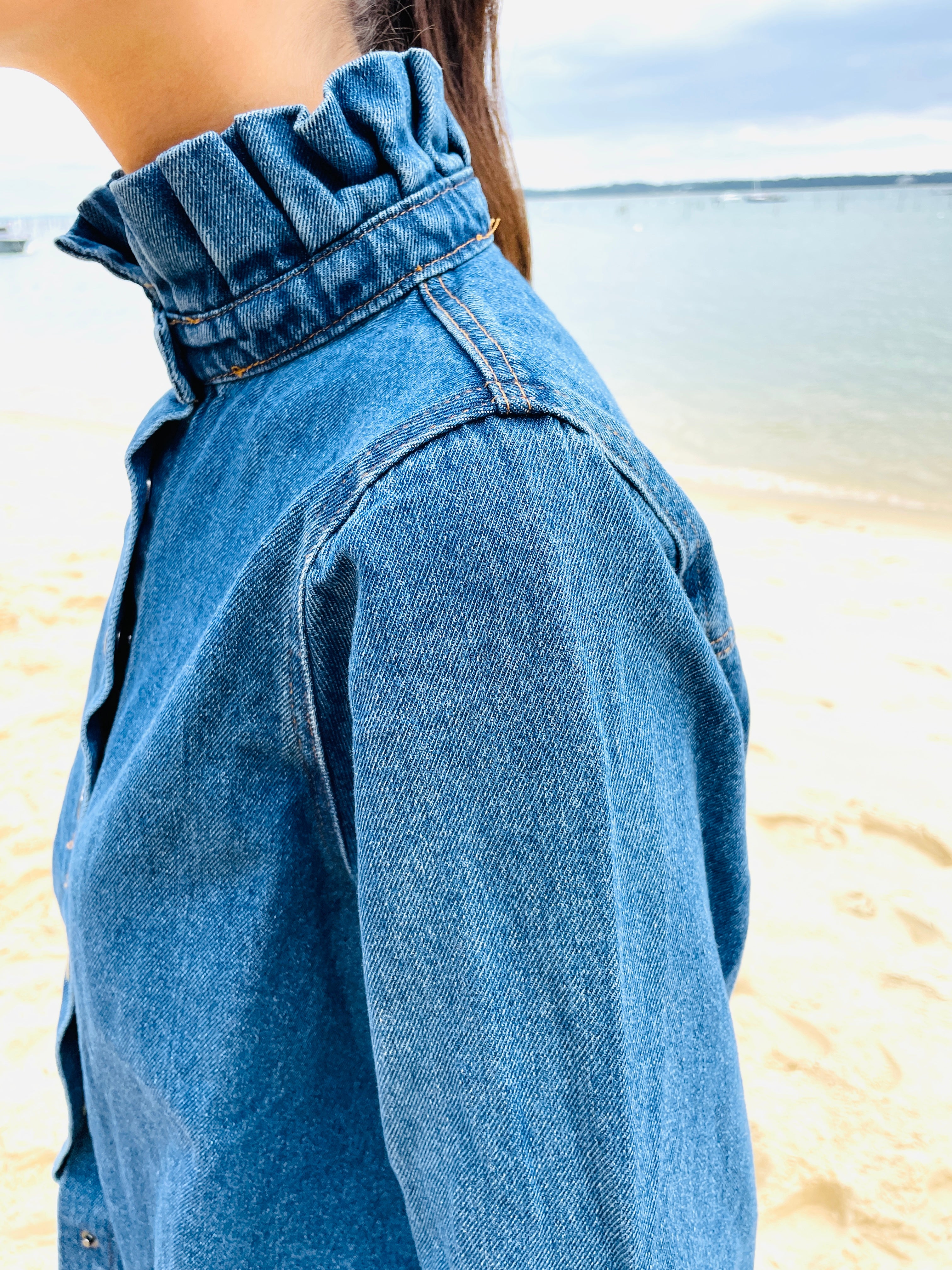 Capitaine Denim – Surchemise Col Froncé en Jean Bleu Brut